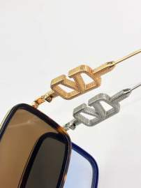 Picture of Valentino Sunglasses _SKUfw75760457fw